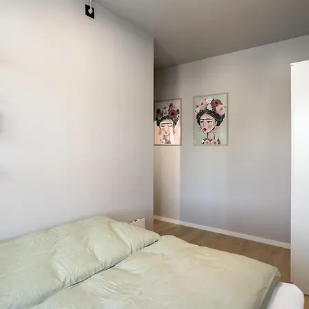 Penthouse L Close To Center L Balcony With View L 3 Bedroom Leilighet