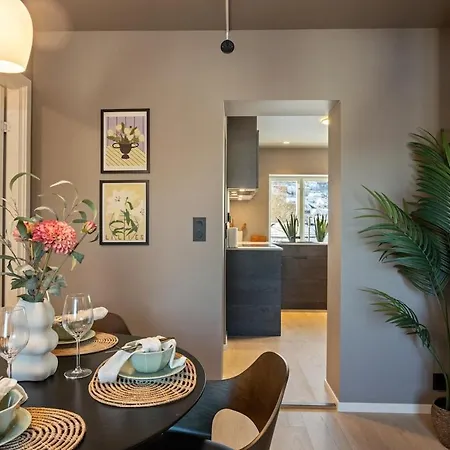 Penthouse L Close To Center L Balcony With View L 3 Bedroom Leilighet