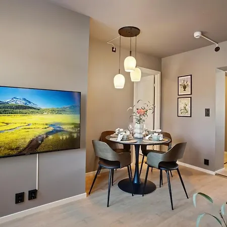 Penthouse L Close To Center L Balcony With View L 3 Bedroom Leilighet *