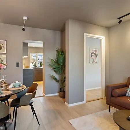 Penthouse L Close To Center L Balcony With View L 3 Bedroom